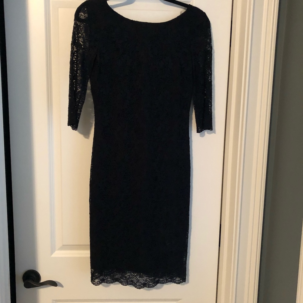 Banana Republic Lace Elbow Length Lined Dress